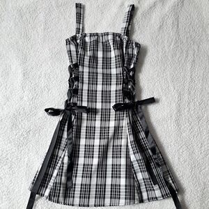 Unbranded white and black plaid dress with side detailing